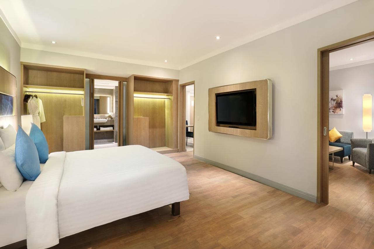 Novotel Jakarta Mangga Dua Square Dış mekan fotoğraf
